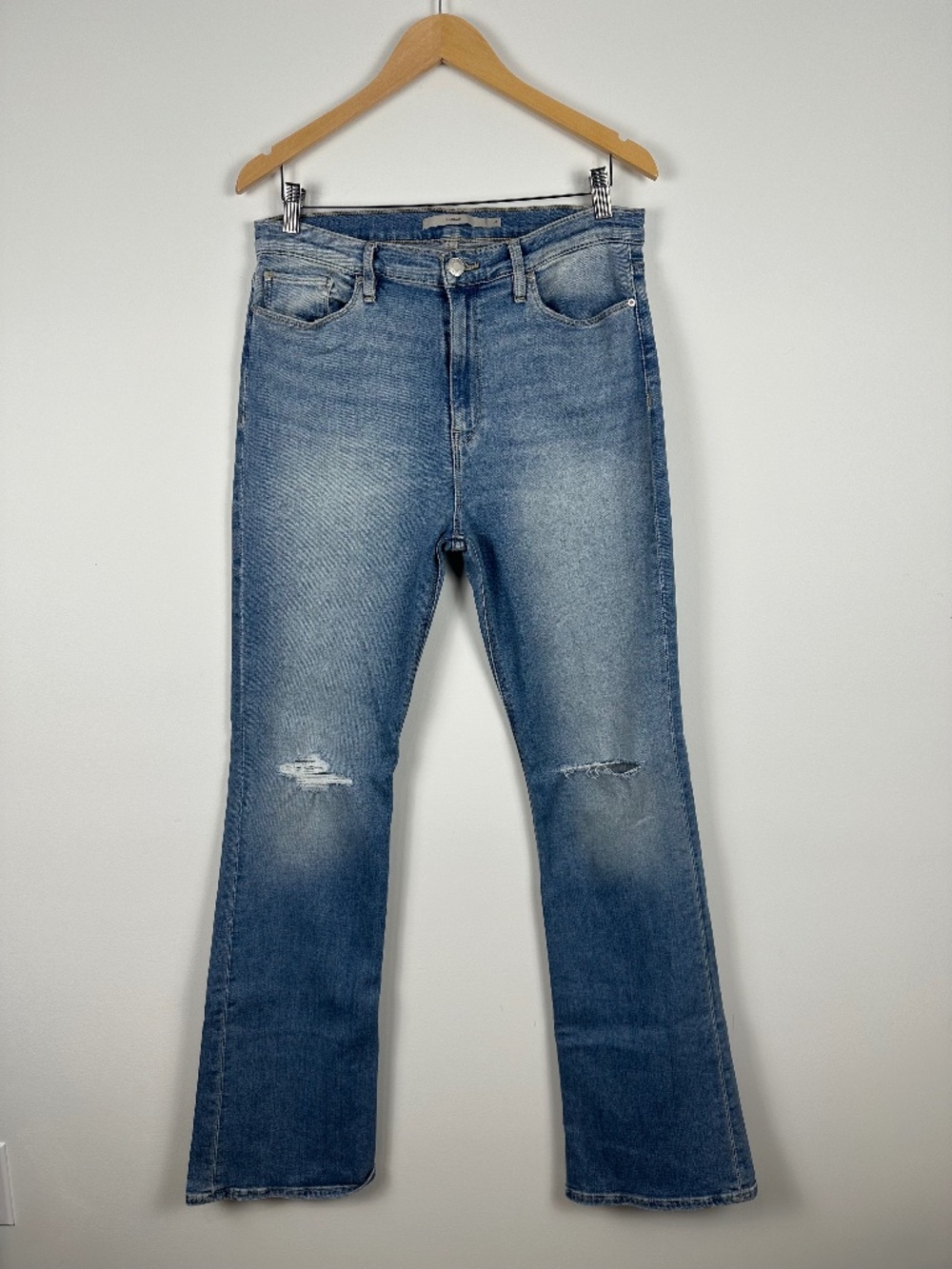 Hudson Barbara Roy High Rise Bootcut Jeans 32 Long Distressed
